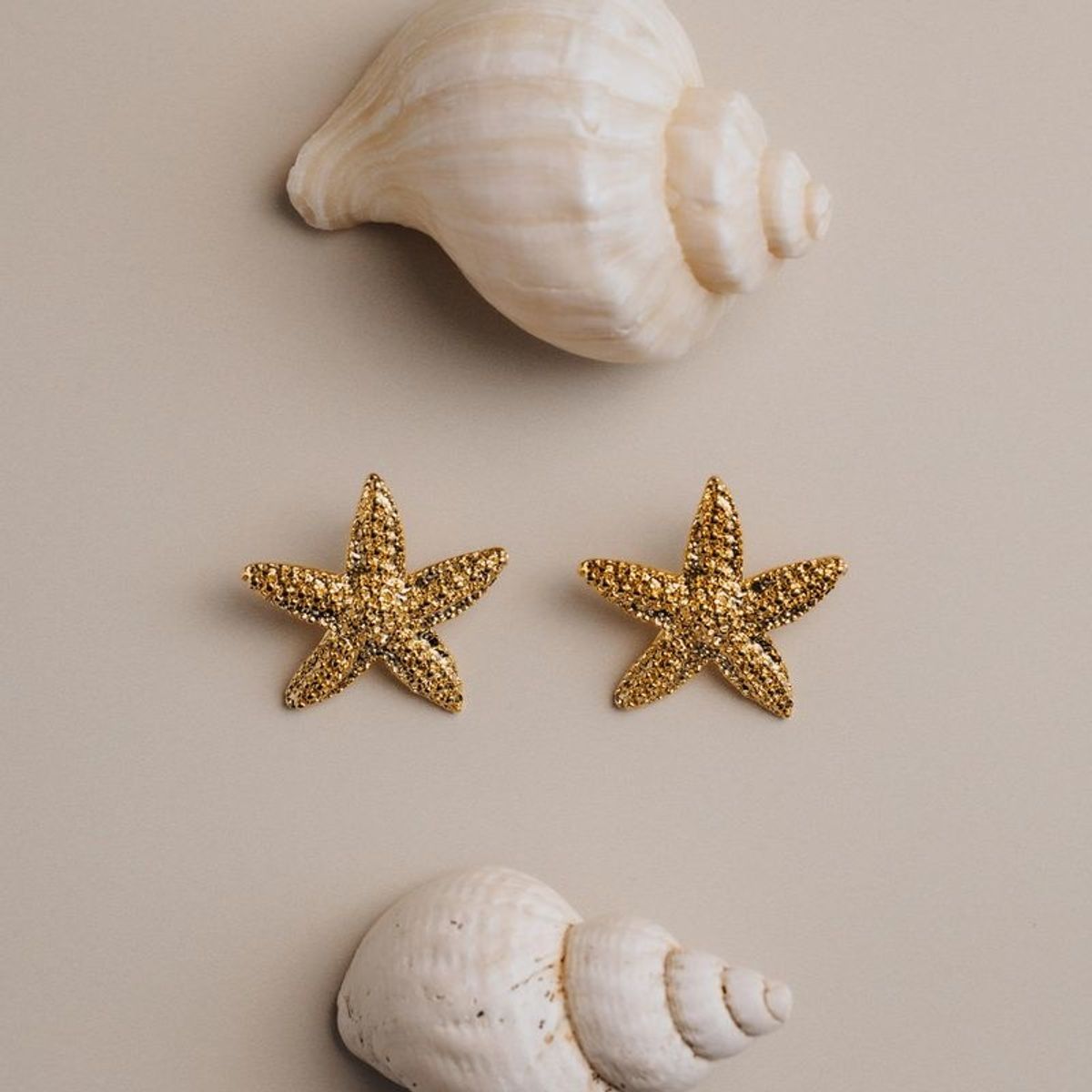 40286 Statement Starfish Stud Earrings
