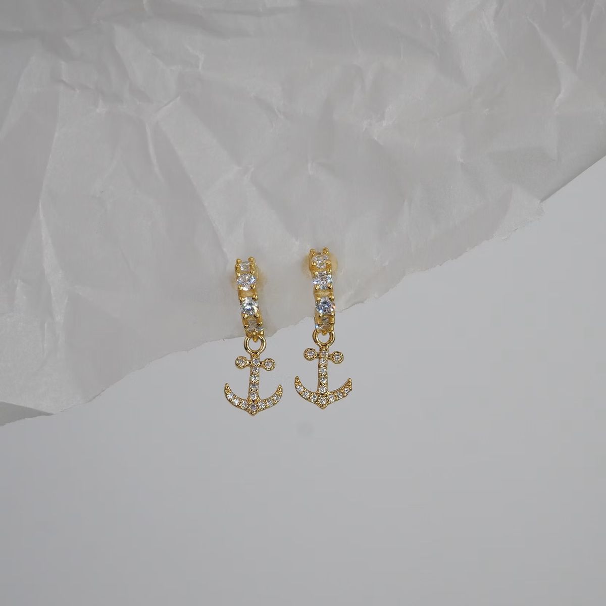 Crystal Anchor Hoop 