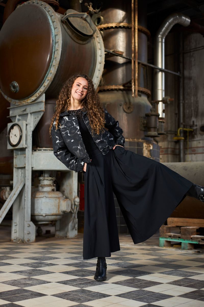 Davina Split Skirt - Black